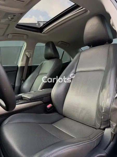 Foreign Used Lexus IS 250 2015 Black for sale in Asokoro, Abuja - thumbnail 3