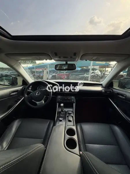 Foreign Used Lexus IS 250 2015 Black for sale in Asokoro, Abuja - thumbnail 4