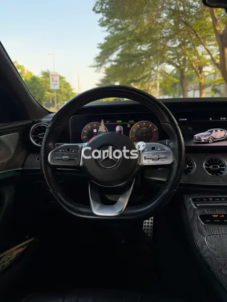 Nigerian Used Mercedes-Benz CLS 2020 Black for sale in Asokoro, Abuja - thumbnail 4