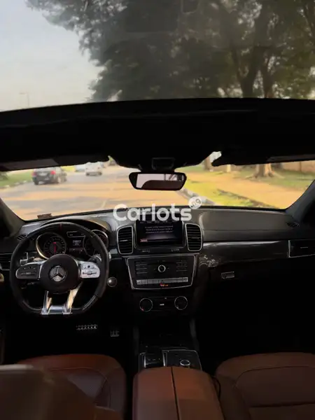 Nigerian Used Mercedes-Benz GLE 2018 Other for sale in Asokoro, Abuja - thumbnail 5