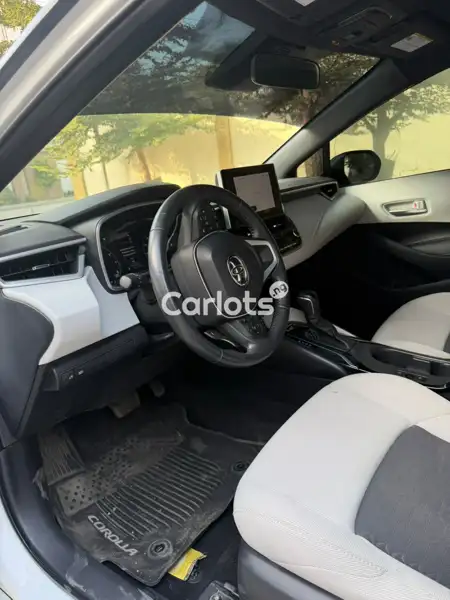 Foreign Used Toyota Corolla 2023 White for sale in Kano - thumbnail 5