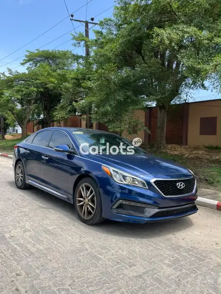 Foreign Used Hyundai Sonata 2016 Blue for sale in Ajah, Lagos - thumbnail 5