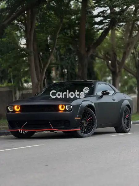 Nigerian Used Dodge Challenger 2018 Black for sale in Asokoro, Abuja