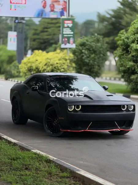 Nigerian Used Dodge Challenger 2018 Black for sale in Asokoro, Abuja - thumbnail 3
