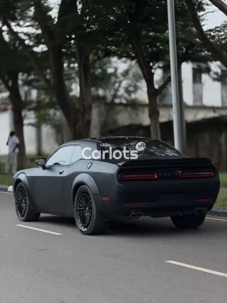 Nigerian Used Dodge Challenger 2018 Black for sale in Asokoro, Abuja - thumbnail 7